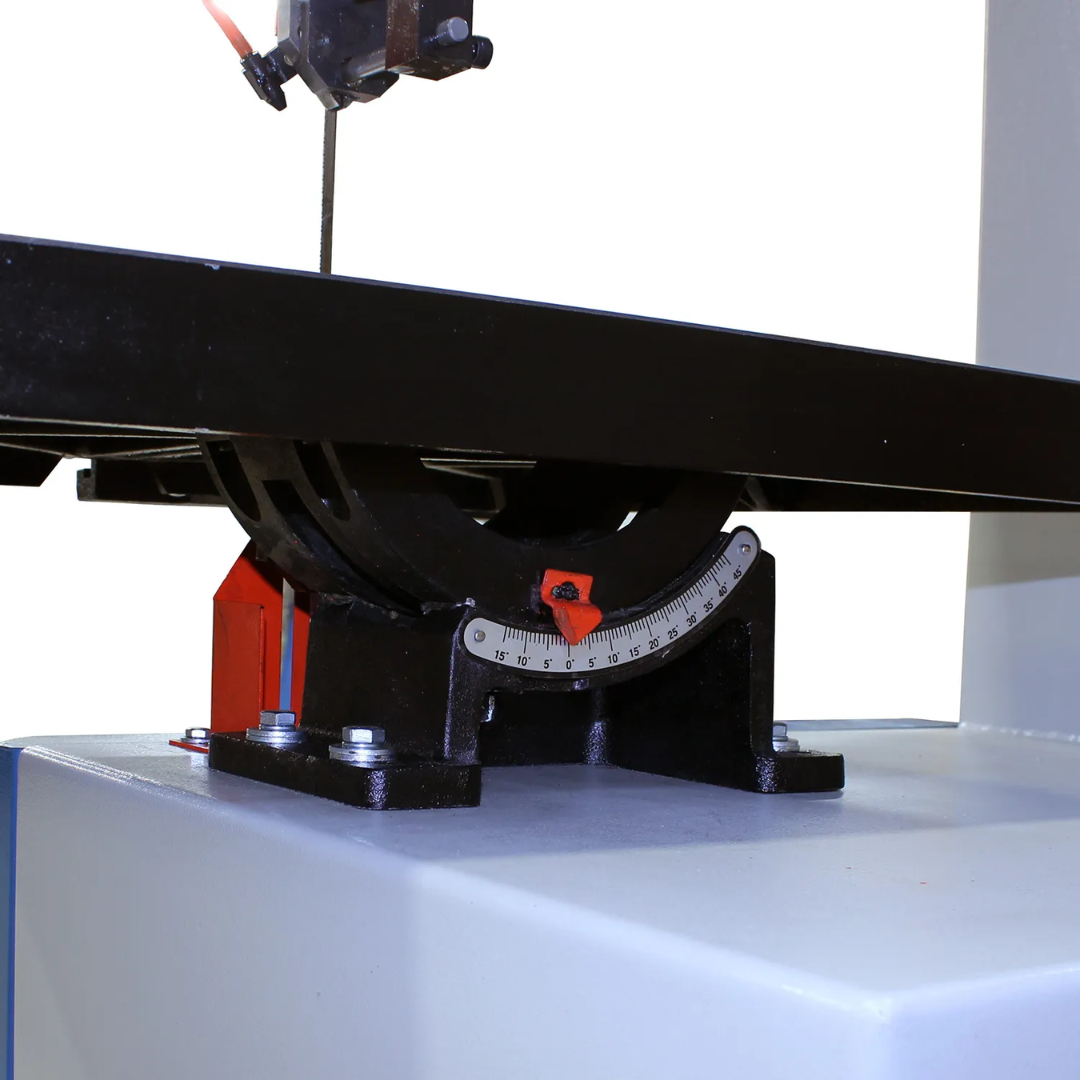 Work table and blade area of the Baileigh Variable Speed Vertical Band Saw BSV-18VS-220-V2 1230401 designed for accurate contour cutting, fabrication, and metalworking operations.