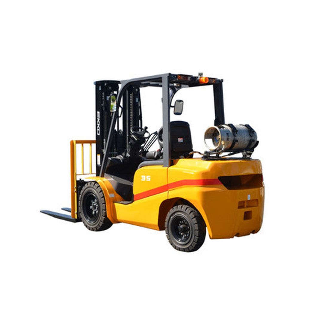 EKKO EK35TLP propane (LPG) powered forklift for indoor and outdoor material handling