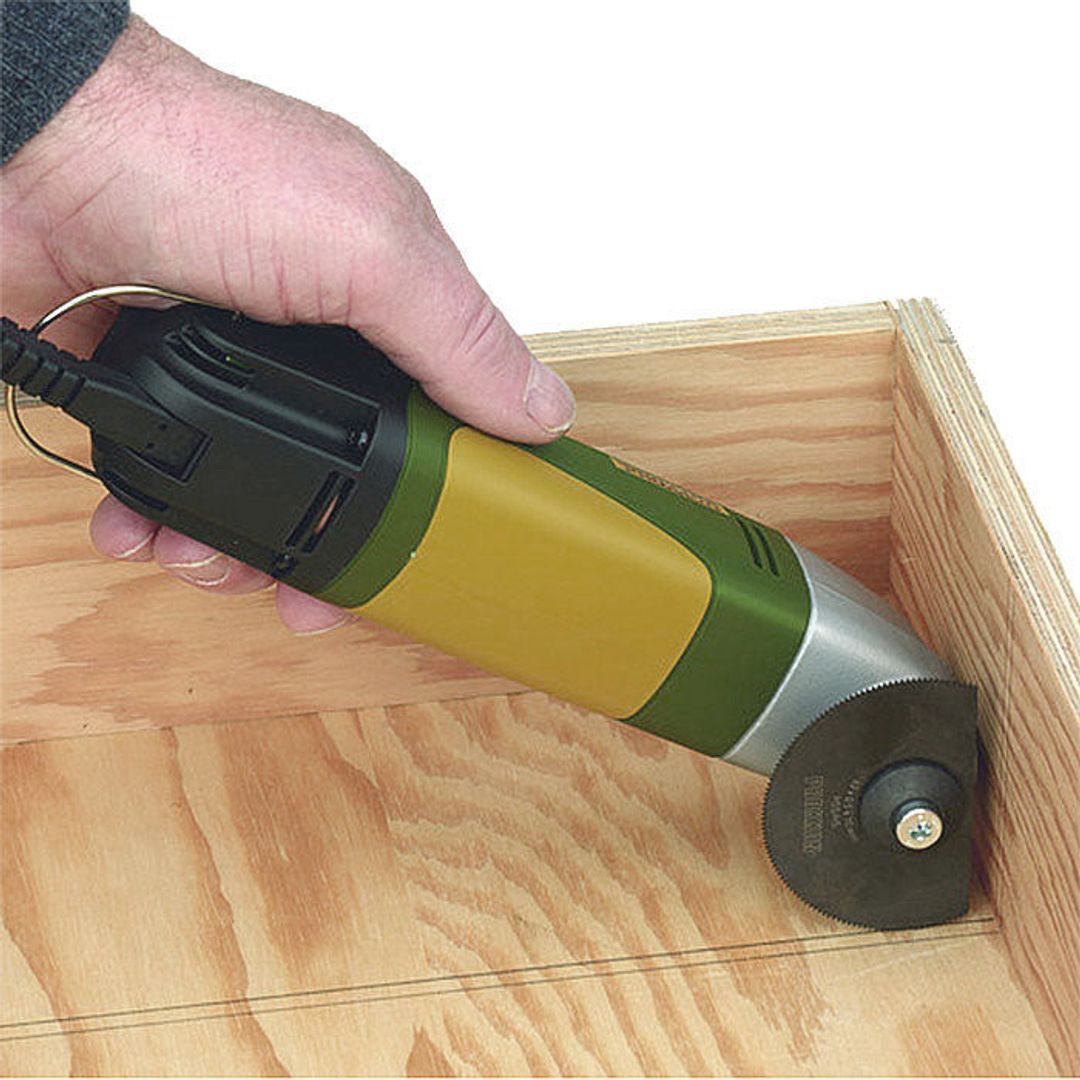 Proxxon OZI/E detail sander, SKU 38520, additional product photo of the benchtop sander.