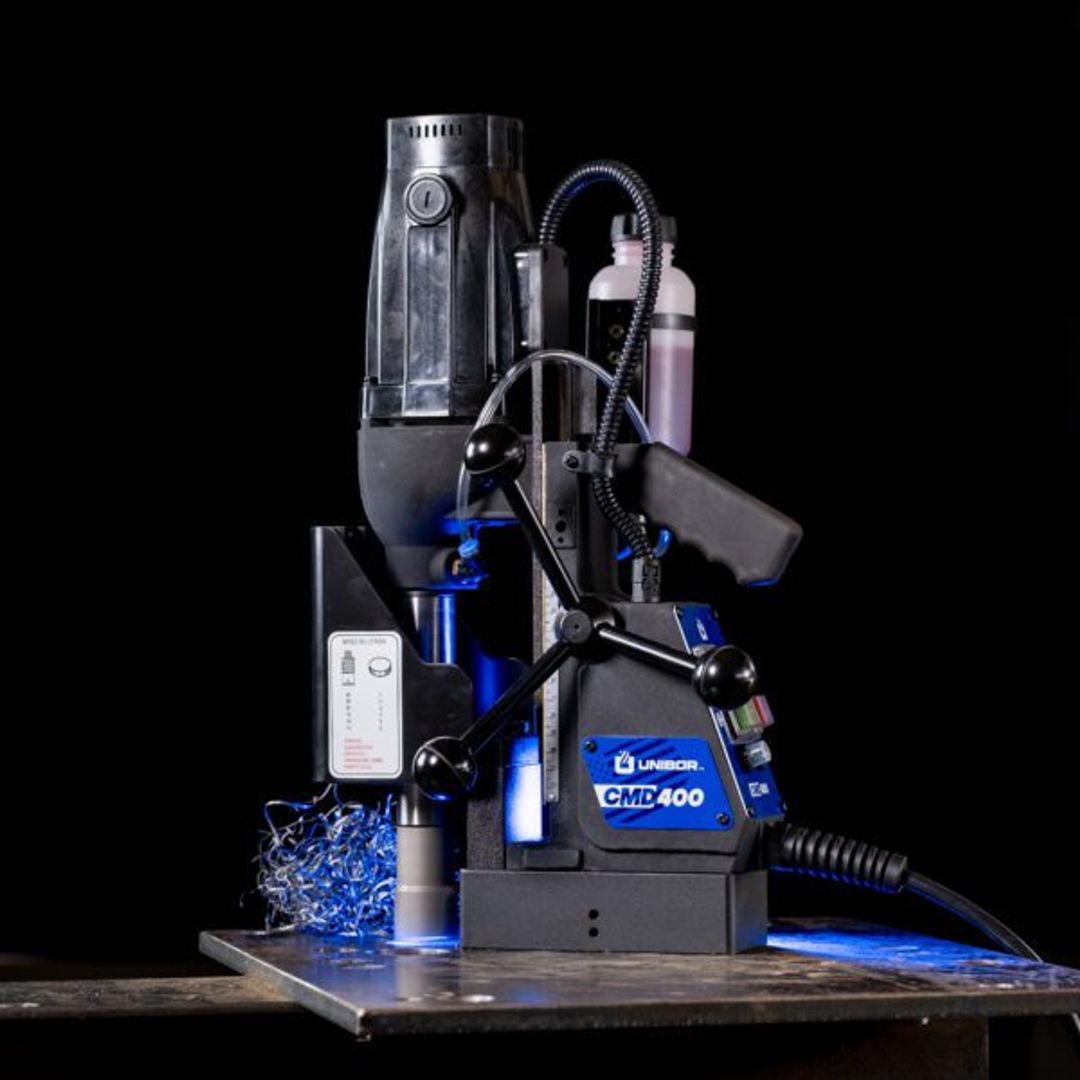 Unibor CMD400 Mag Drill, CMD400 in use on steel plate